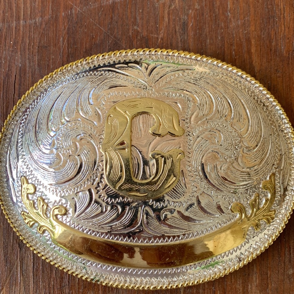 Belt buckle